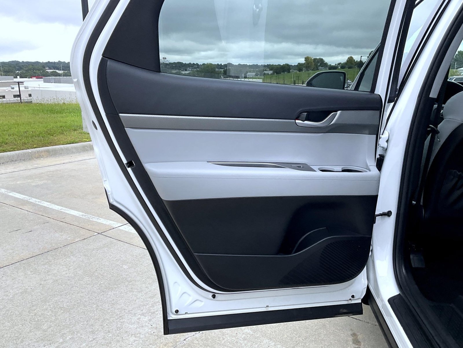 Certified 2025 Hyundai Palisade SEL AWD/4WD image 18
