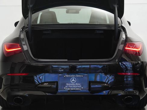 Used 2025 Mercedes-Benz CLA 35 AMG 4MATIC image 36