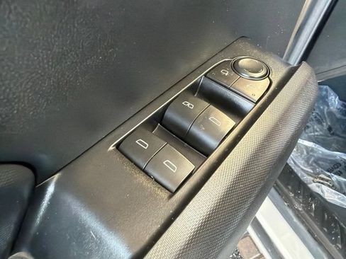 Used 2026 Chevrolet Colorado Trail Boss AWD/4WD image 15