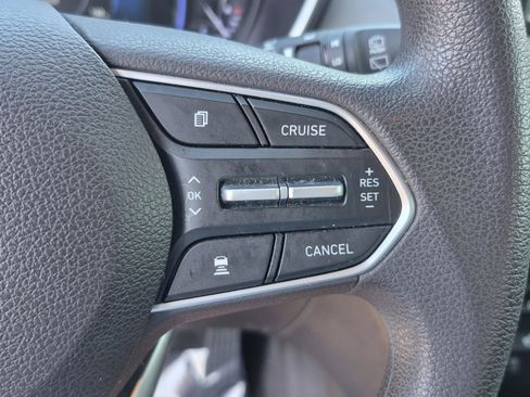 Used 2019 Hyundai Santa Fe SEL FWD image 29