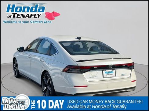 Used 2023 Honda Accord Sport image 4