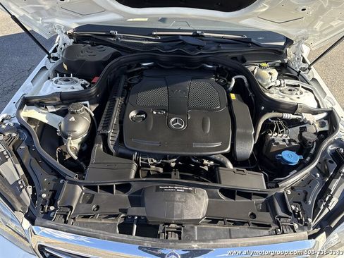 Used 2014 Mercedes-Benz E 350 4MATIC Sedan image 14