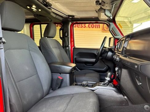 Used 2019 Jeep Wrangler Unlimited Sport S AWD/4WD image 26