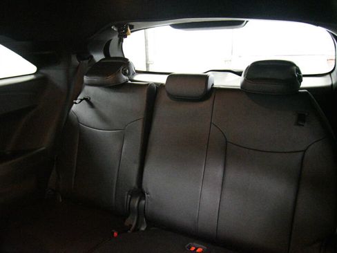 Used 2026 Toyota Sienna Platinum AWD/4WD image 23