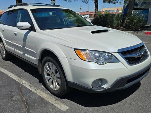 Used 2008 Subaru Outback 2.5XT Limited AWD/4WD image 1