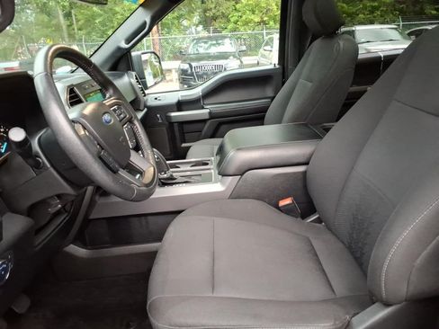 Used 2018 Ford F150 XLT w/ Equipment Group 302A Luxury AWD/4WD image 11