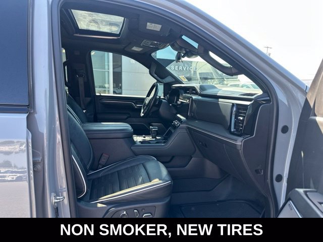 Used 2024 GMC Sierra 1500 AT4X AWD/4WD image 2
