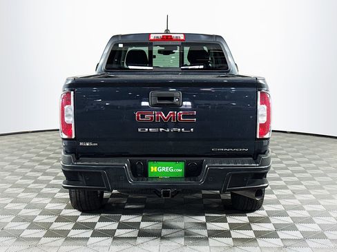 Used 2021 GMC Canyon Denali image 8
