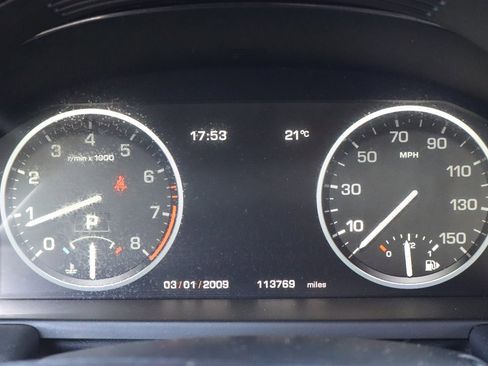 Used 2011 Land Rover Range Rover HSE LUX image 21