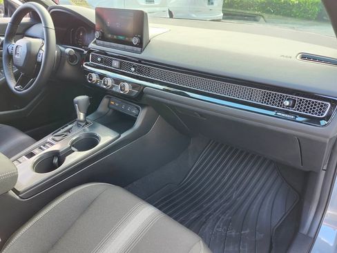 New 2025 Honda Civic Sport image 16