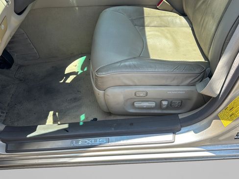 Used 2006 Lexus LS 430 RWD image 20