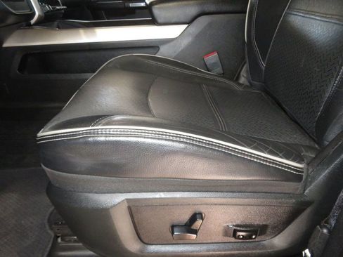Used 2019 RAM 2500 Laramie AWD/4WD image 24