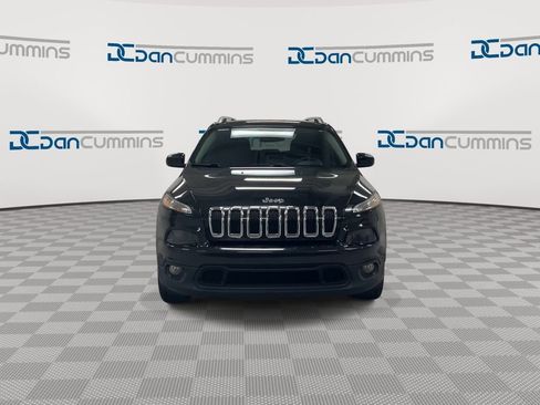 Used 2015 Jeep Cherokee Latitude w/ Trailer Tow Group FWD image 3