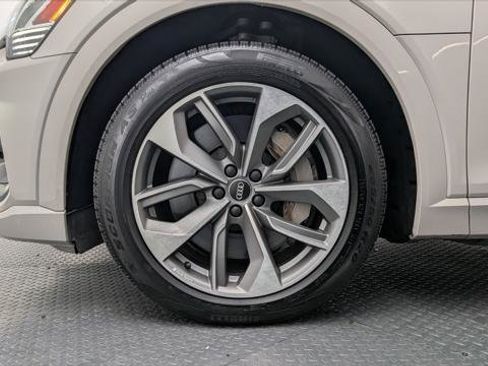 Used 2021 Audi e-tron Premium w/ Black Optic Package image 34