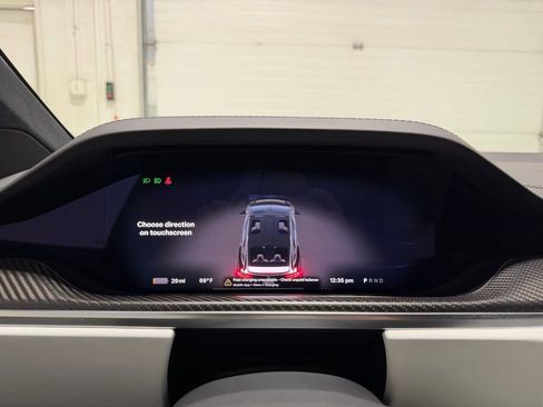 Used 2022 Tesla Model X Plaid image 14