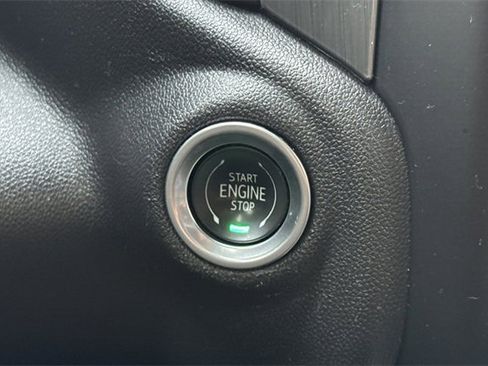 Used 2021 GMC Sierra 1500 Denali w/ Driver Alert Package II image 22