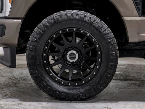 Used 2023 Ford F350 Lariat w/ Sport Appearance Package image 65