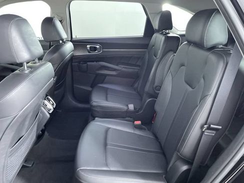 Used 2023 Kia Sorento SX AWD/4WD image 22