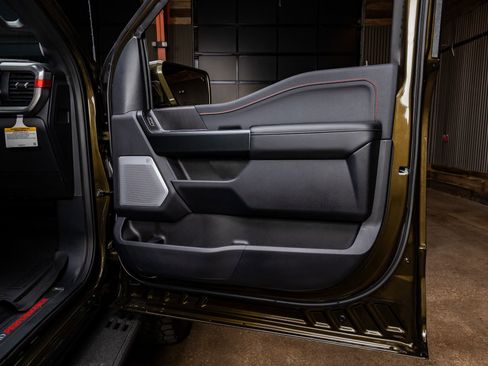 Used 2025 Ford F150 Raptor image 37