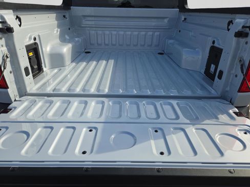 New 2026 Ford Maverick XLT w/ XLT Luxury Package image 24