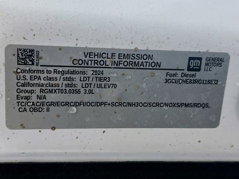 Used 2024 Chevrolet Silverado 1500 ZR2 w/ Technology Package image 21