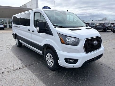 Used 2024 Ford Transit 350 XLT RWD image 8