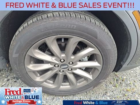 Used 2022 Lincoln Corsair AWD w/ Premium Package image 10