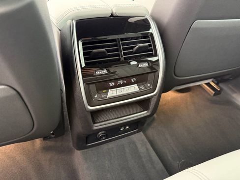 New 2026 BMW X5 sDrive40i image 23