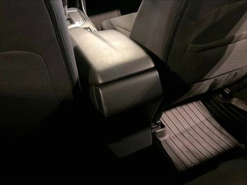 Used 2023 Subaru Impreza Premium image 34