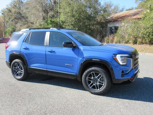 Used 2026 GMC Terrain AT4 w/ Convenience Package III AWD/4WD image 2