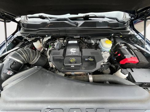 Used 2022 RAM 3500 Limited image 26