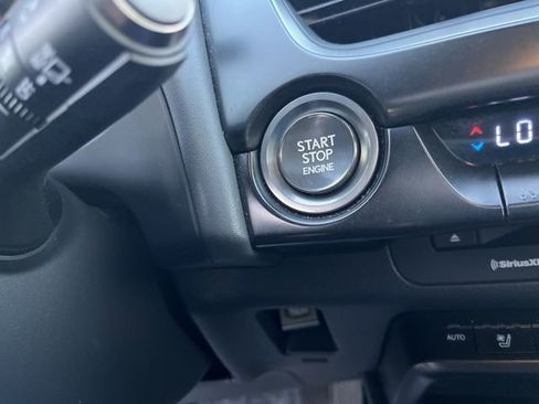 Used 2019 Lexus UX 200 w/ Premium Package image 23