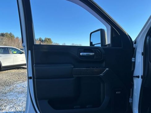 Used 2023 GMC Sierra 2500 Denali w/ Denali Ultimate Package image 24