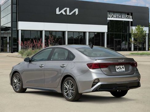 Used 2023 Kia Forte GT-Line image 9