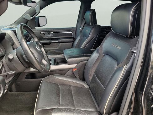 Used 2021 RAM 1500 Laramie w/ Sport Appearance Package AWD/4WD image 14