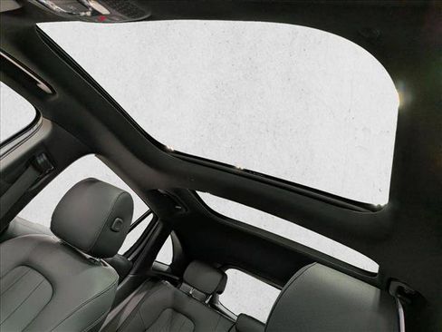 Used 2026 Mercedes-Benz GLA 250 image 15