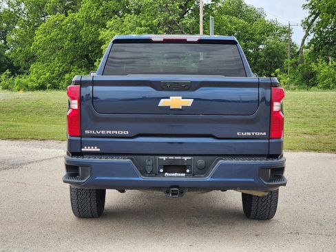 Used 2022 Chevrolet Silverado 1500 Custom RWD image 6