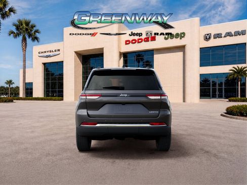 New 2025 Jeep Grand Cherokee Limited RWD image 7