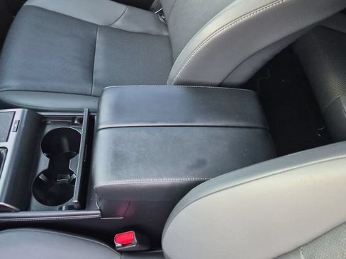 Used 2022 Lexus GX 460 w/ Black Line Special Edition AWD/4WD image 21