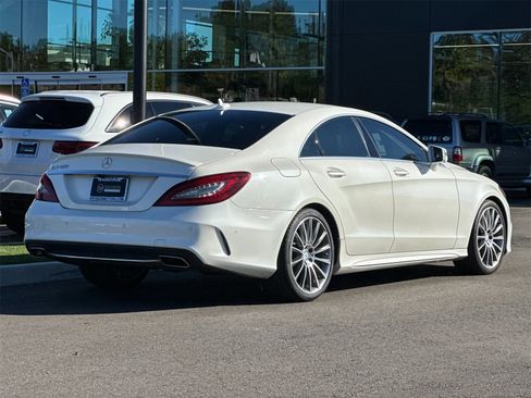 Used 2016 Mercedes-Benz CLS 400 image 3