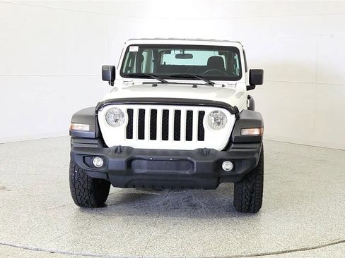 Used 2022 Jeep Wrangler Sport AWD/4WD image 2