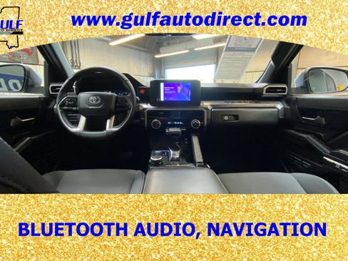 Used 2025 Toyota Tacoma TRD Off-Road image 2