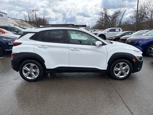 Used 2023 Hyundai Kona SEL w/ Convenience Package image 6