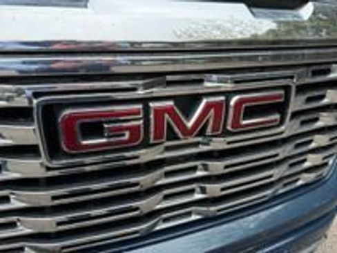 Used 2024 GMC Sierra 1500 Denali w/ Technology Package image 16