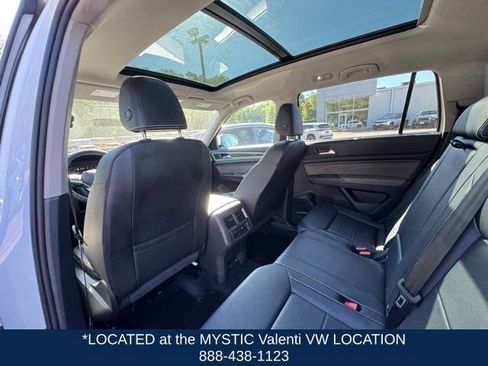 Certified 2023 Volkswagen Atlas SEL AWD/4WD image 11