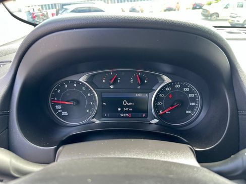 Used 2024 GMC Terrain SLT FWD image 25