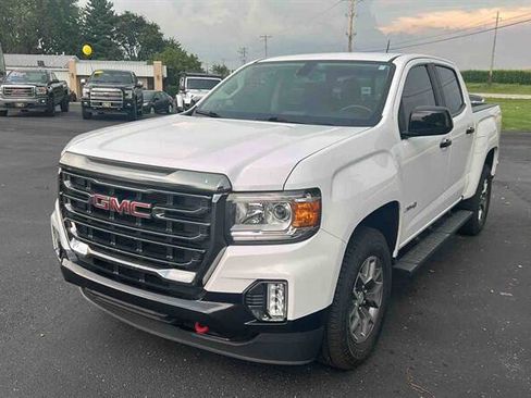 Used 2022 GMC Canyon AT4 w/ Trailering Package AWD/4WD image 5