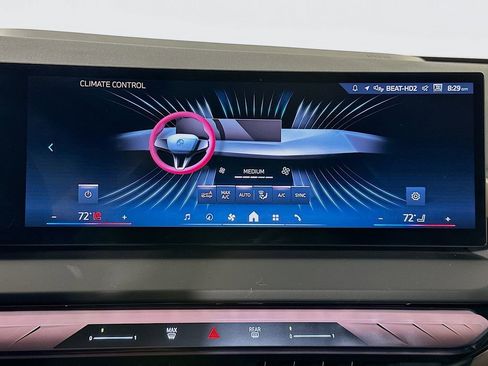 Used 2025 BMW X3 xDrive30i w/ Convenience Package image 15