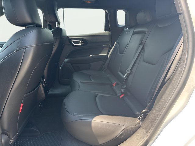 Certified 2025 Jeep Compass Trailhawk w/ Trailhawk Elite Group AWD/4WD image 27