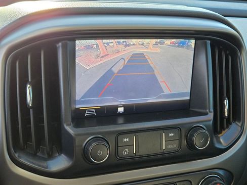 Used 2020 Chevrolet Colorado Z71 w/ Safety Package image 19